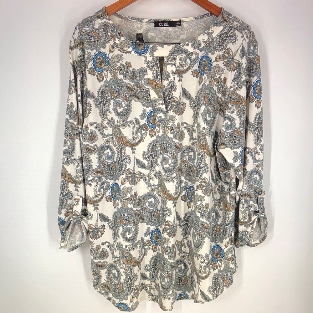 CURE White Paisley Tunic with Blue and Tan Motifs